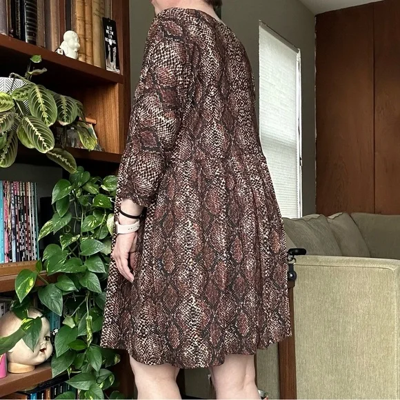 Cotton Emporium Brown Snakeskin Oversized Babydoll Dress - Picture 3 of 12